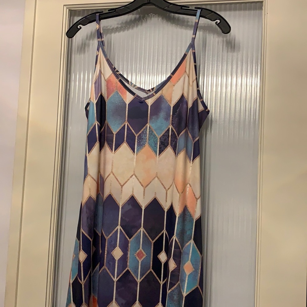 Chic And Confortable Slip-on Summer Dress Colourful Brand New Size L